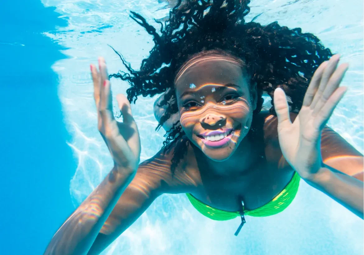 los efectos del cloro de las piscinas